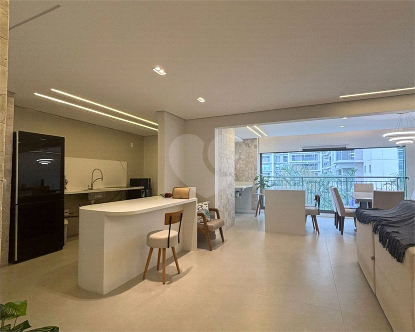 Apartamento à venda com 3 suítes em Tucuruvi, São Paulo, SP