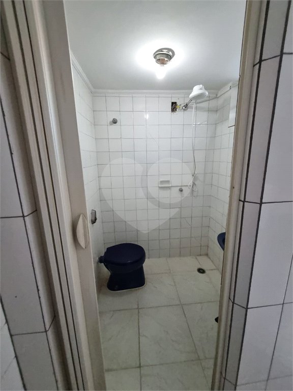 Sobrado à venda com 3 quartos em Bortolândia, São Paulo, SP