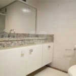 Apartamento à venda com 3 quartos, sendo 2 suítes,  em Paraíso do Morumbi, São Paulo, SP