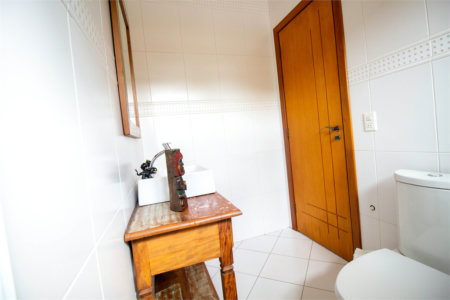 Chácara à venda com 4 quartos, sendo 2 suítes, em Jardim Oriental, Mairinque, SP