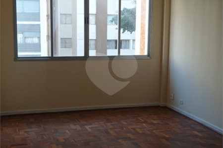 Apartamento à venda com 3 quartos, sendo 1 suíte, em Pinheiros, São Paulo, SP
