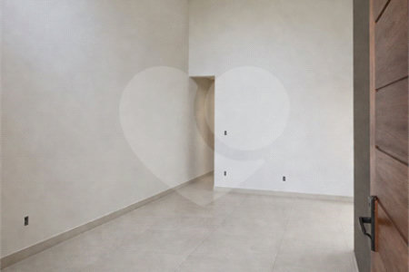 Casa à venda com 3 quartos, sendo 1 suíte, em Jardim Bom Sucesso, Indaiatuba, SP