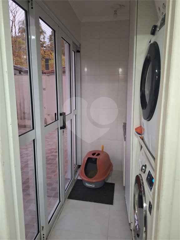 Casa à venda com 5 quartos, sendo 3 suítes,  no condomínio Vila Panamericana, São Paulo - SP