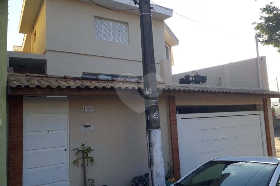 Casa à venda com 4 quartos, sendo 1 suíte, em Pirituba, São Paulo, SP
