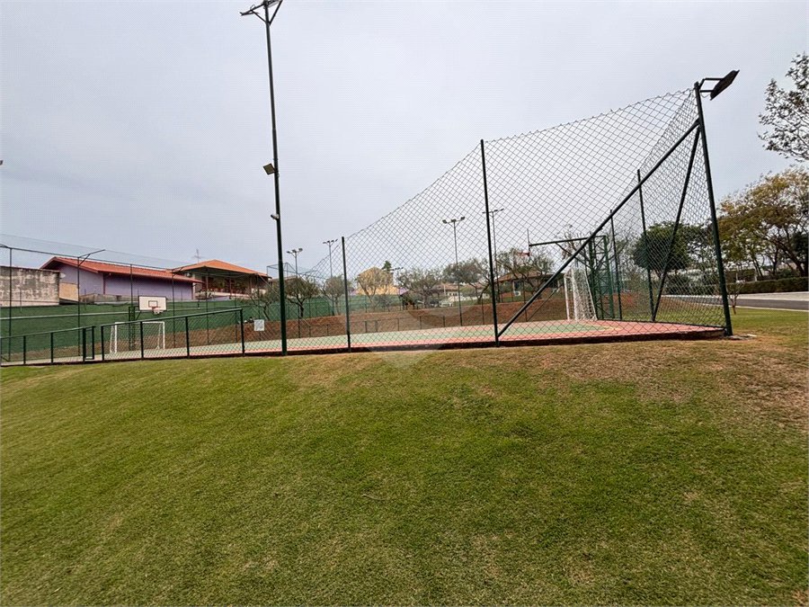 Casa à venda com 3 suítes no condomínio Residencial Maria Dulce, Indaiatuba - SP