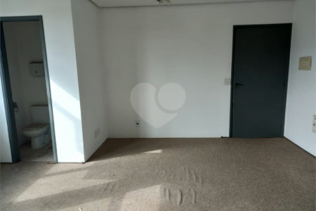 Sala à venda em Chácara Santo Antônio, São Paulo, SP