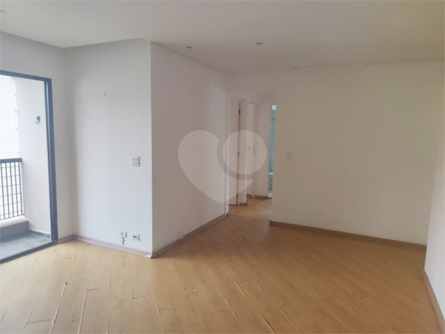 Apartamento à venda com 2 quartos em Horto, São Paulo, SP