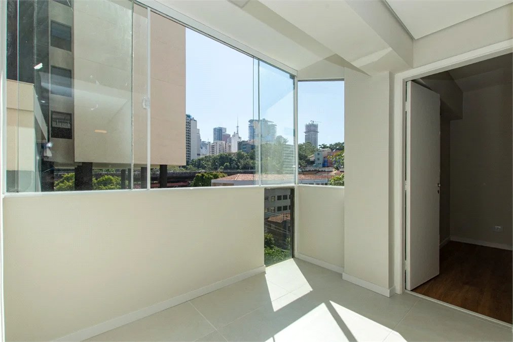 Apartamento à venda com 1 suíte em Pinheiros, São Paulo, SP