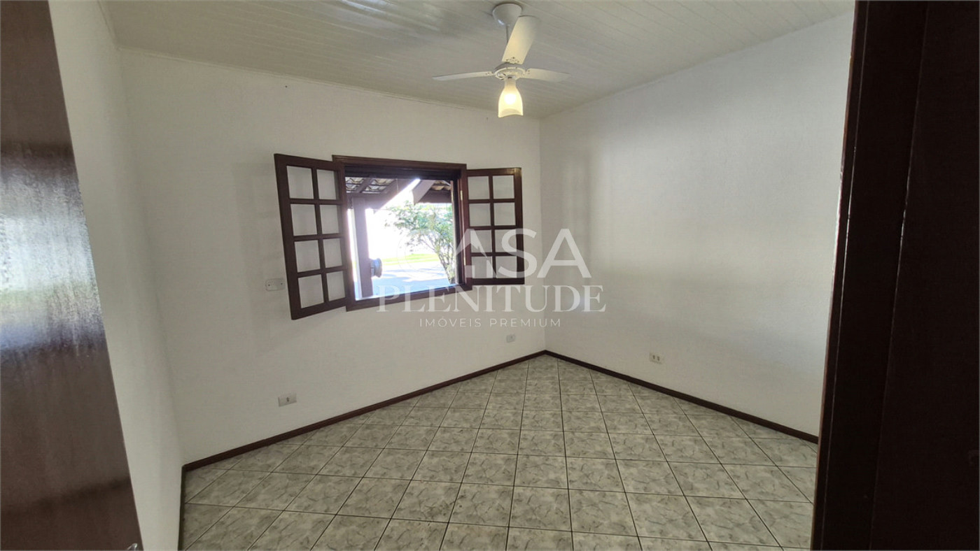 Casa em condomínio à venda ou para alugar com 3 quartos, sendo 1 suíte, em Jardim Ibiti do Paço, Sorocaba, SP