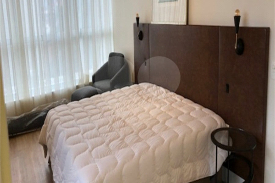 Flat à venda com 1 suíte em Santana, São Paulo, SP