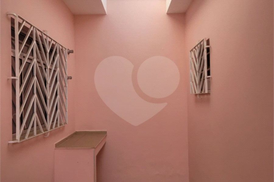 Sobrado à venda com 3 quartos, sendo 1 suíte,  em Vila Ester (zona Norte), São Paulo, SP