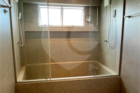 Apartamento à venda com 3 quartos, sendo 1 suíte, em Pitangueiras, Guarujá, SP