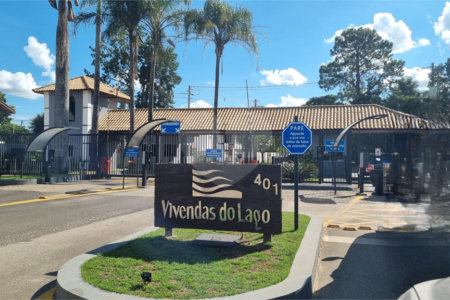 Casa à venda com 3 quartos, sendo 1 suíte,  no condomínio Vivendas do Lago, Sorocaba - SP