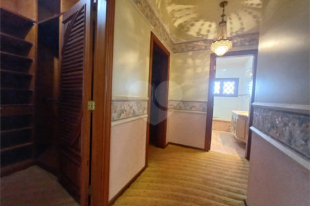 Casa à venda com 6 suítes no condomínio Portal da Raposo, Sorocaba - SP