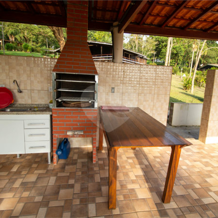 Sítio à venda com 14 quartos, sendo 4 suítes, em Gabriel Piza, São Roque, SP