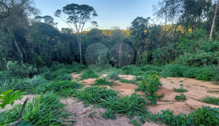 Terreno à venda no condomínio Sausalito, Mairiporã - SP
