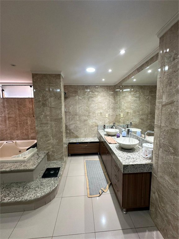 Casa à venda com 6 suítes em Pedro Juan Caballero, Amambay
