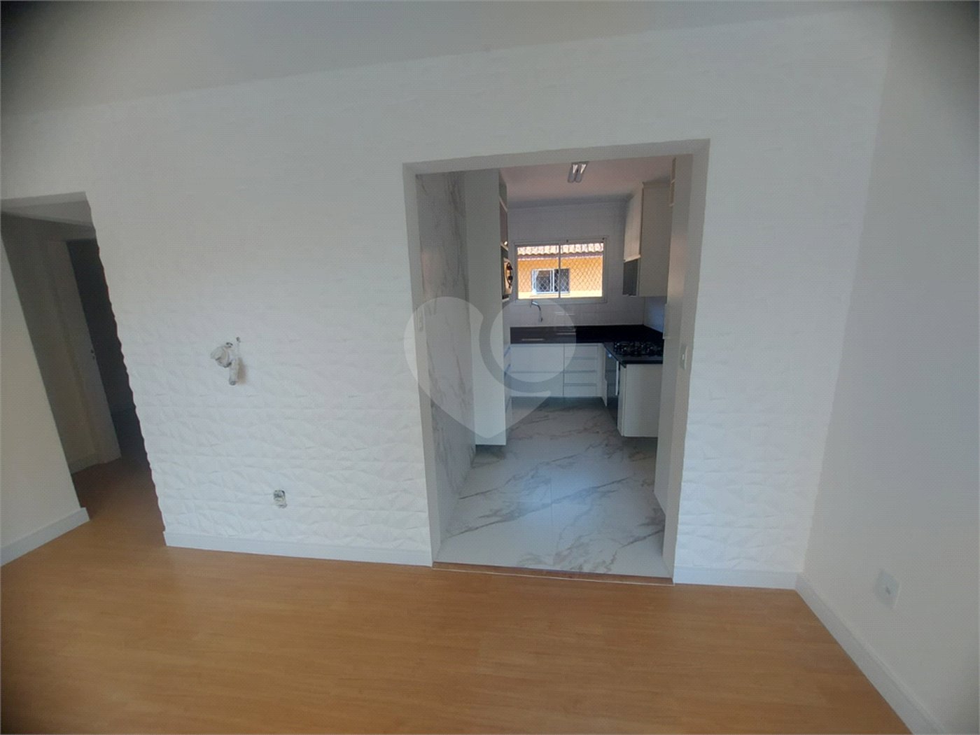 Casa à venda com 2 quartos, sendo 1 suíte,  em Jardim Torino, Cotia, SP