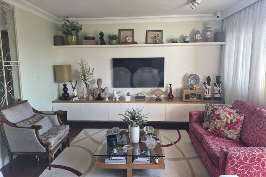 Apartamento à venda com 3 quartos, sendo 1 suíte, em Tremembé, São Paulo, SP