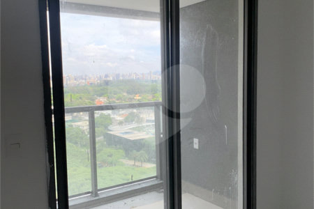 Apartamento à venda com 1 quarto em Indianópolis, São Paulo, SP