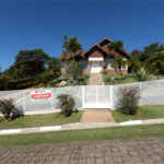 Casa Térrea à venda com 3 quartos, sendo 1 suíte, em Alpes D'ouro, Bom Jesus dos Perdões, SP