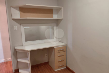 Apartamento à venda com 3 quartos, sendo 1 suíte, em Lapa, São Paulo, SP