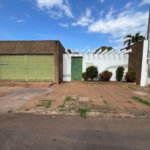 Casa à venda com 3 quartos, sendo 1 suíte, em Jardim das Oliveiras, Três Lagoas, MS