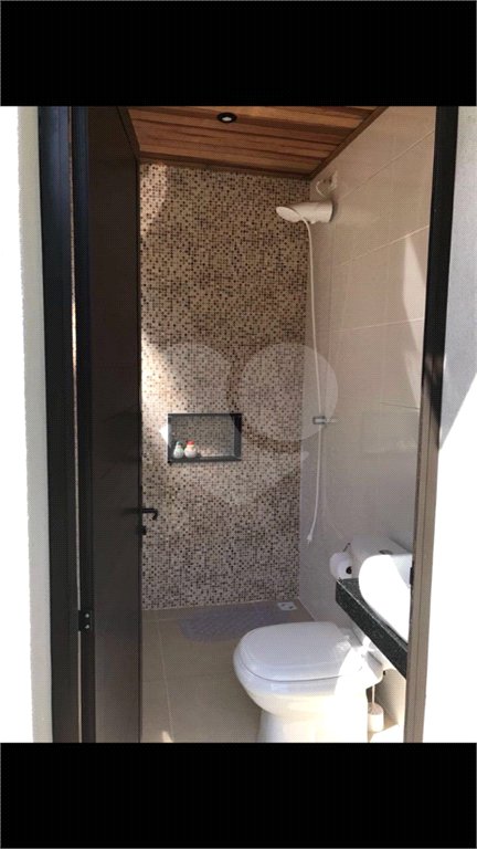 Chácara à venda com 4 quartos, sendo 1 suíte,  em Parque dos Jacarandás, Arujá, SP