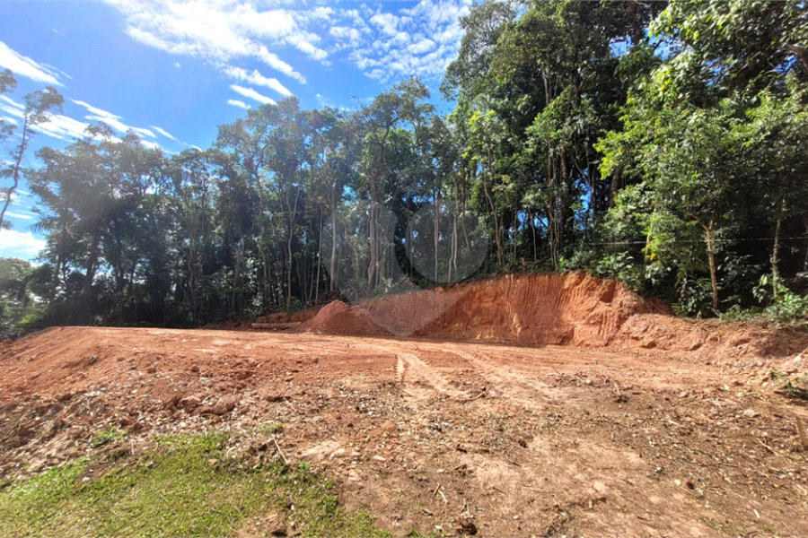 Terreno à venda no condomínio Cantareira, Mairiporã - SP