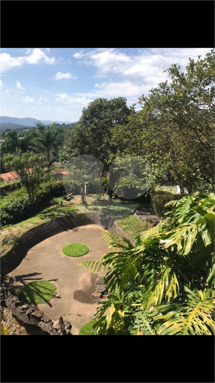 Casa à venda com 6 quartos, sendo 5 suítes, em Roseira, Mairiporã, SP