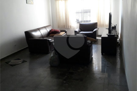 Sobrado à venda com 3 quartos em Jardim Oriental, São Paulo, SP