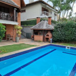 Sobrado à venda com 4 quartos, sendo 2 suítes, em Jardim Leonor, São Paulo, SP