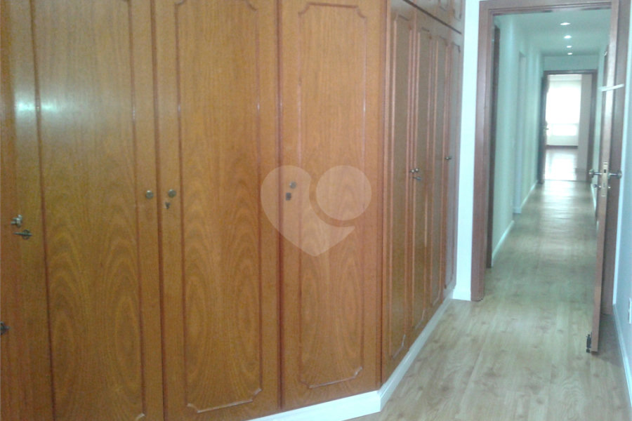 Apartamento à venda com 4 quartos, sendo 3 suítes, em Santana, São Paulo, SP