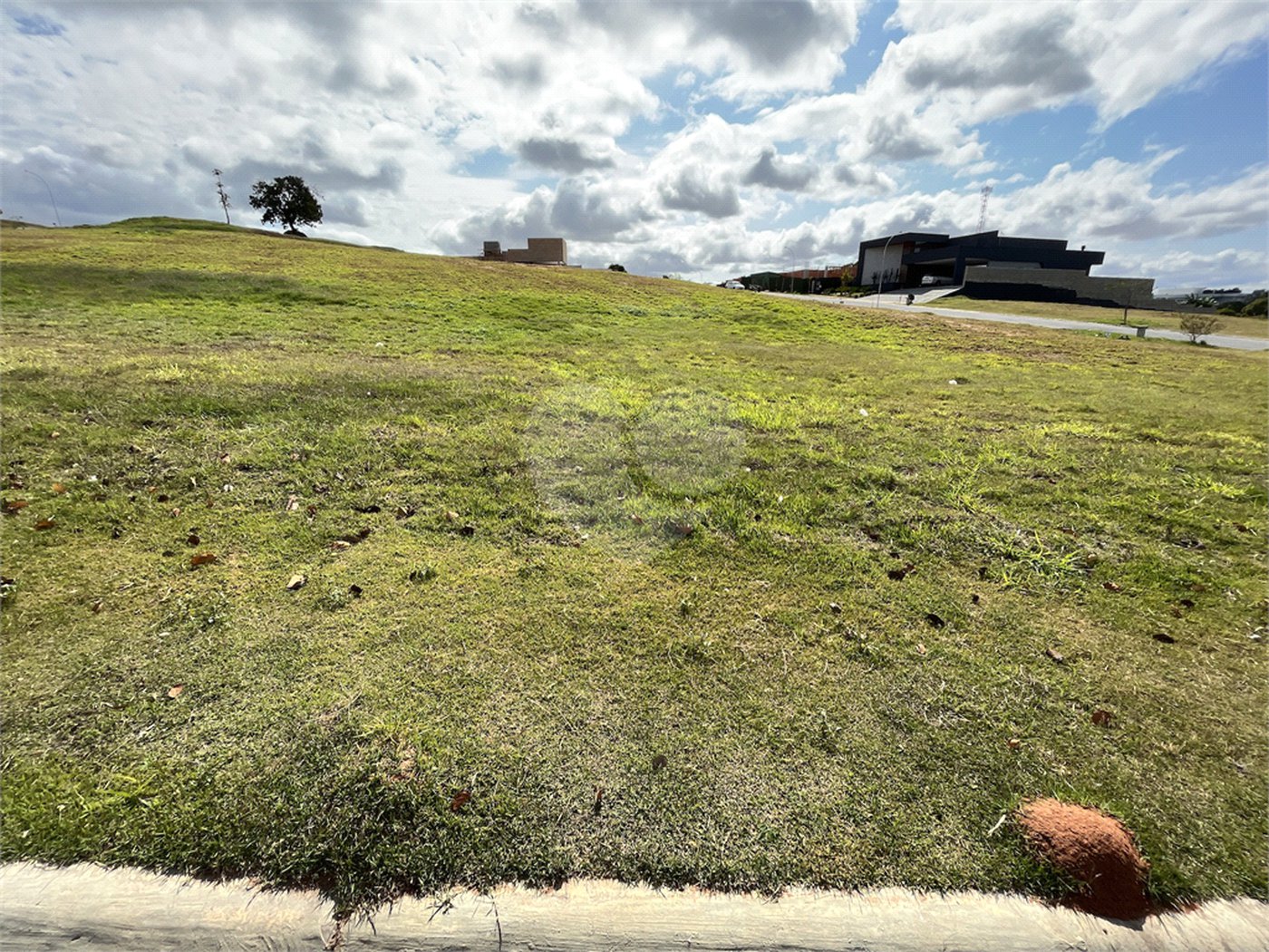 Terreno à venda no condomínio Up Residencial, Votorantim - SP