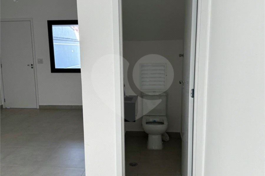 Sobrado à venda com 3 suítes em Vila Guilherme, São Paulo, SP