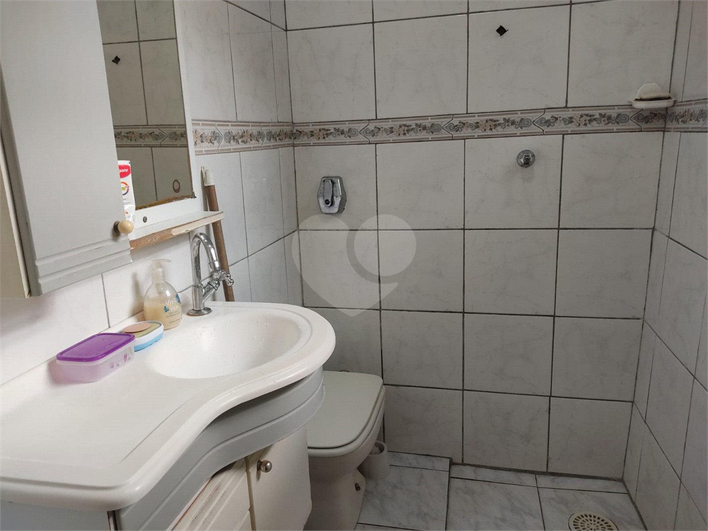 Casa à venda com 2 quartos, sendo 1 suíte, em Pinheiros, São Paulo, SP
