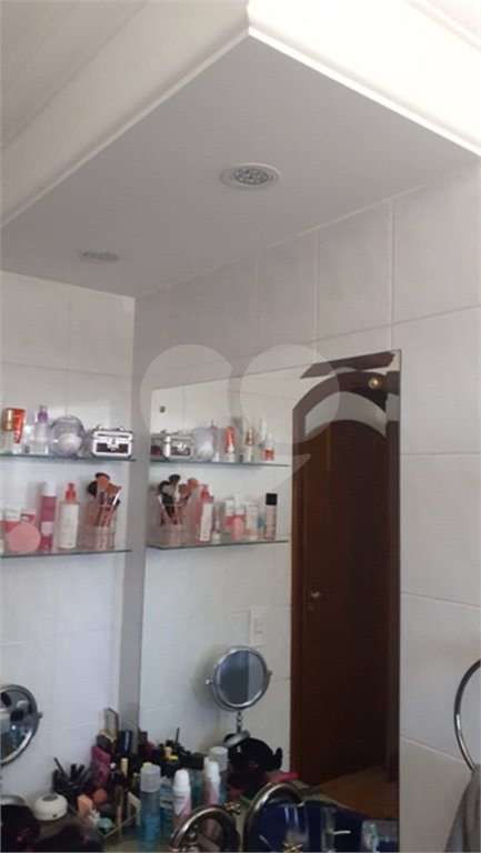 Sobrado à venda com 3 suítes em Jardim Vila Galvão, Guarulhos, SP