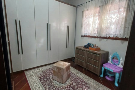 Casa à venda com 3 quartos, sendo 1 suíte, em Jardim Rosana, Guarulhos, SP