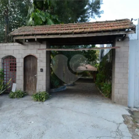 Casa à venda com 5 suítes em Capela do Socorro, São Paulo, SP