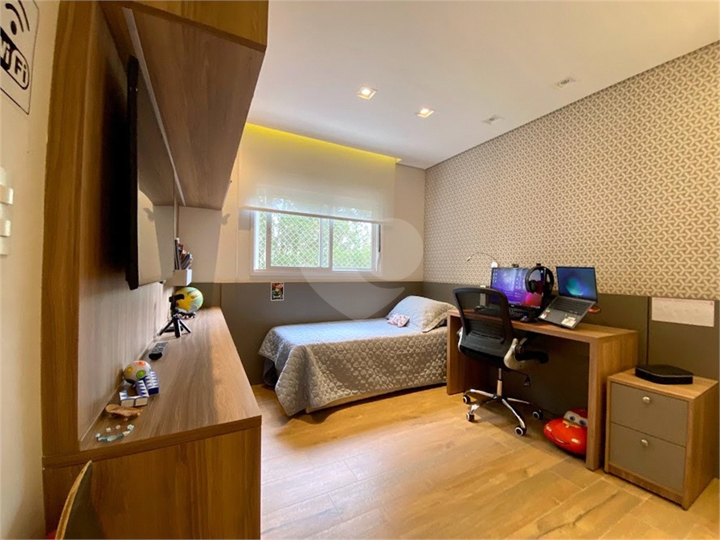 Apartamento à venda com 3 suítes em Vila Suzana, São Paulo, SP