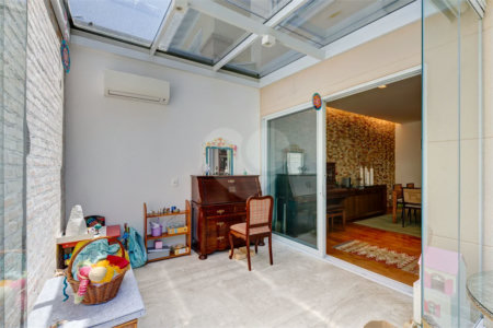 Casa à venda com 3 suítes no condomínio Villa Splendore, São Paulo - SP