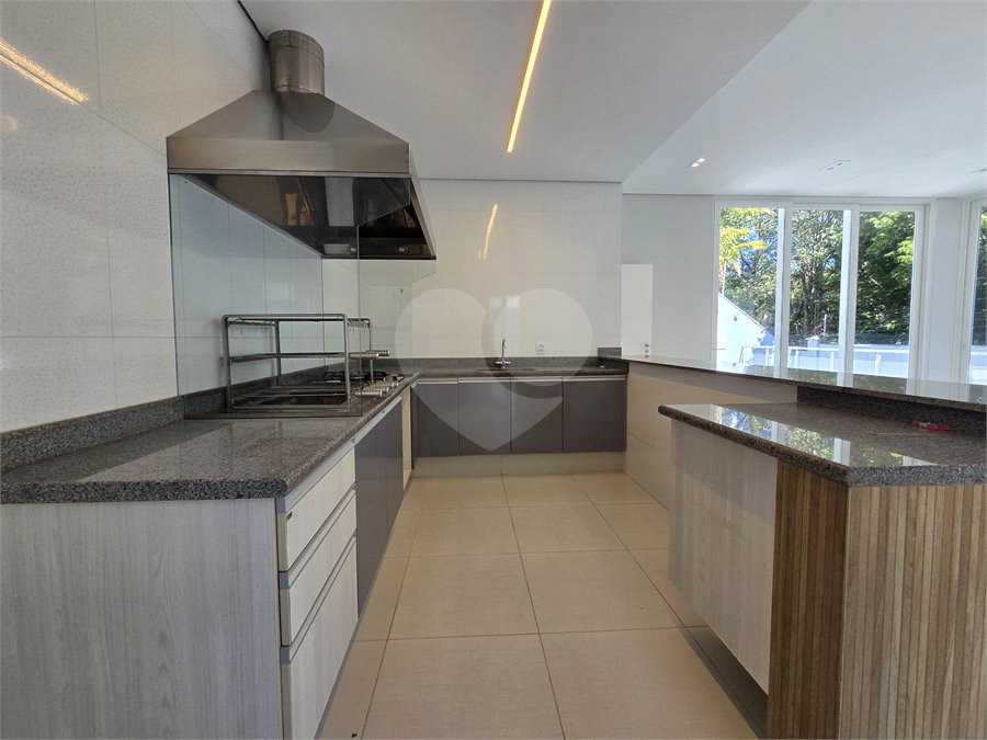 Casa para alugar com 3 suítes no condomínio Alphaville Nova Esplanada 1, Votorantim - SP