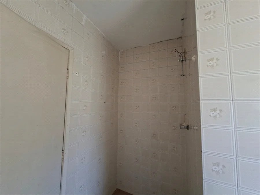 Sobrado à venda com 3 quartos, sendo 1 suíte, em Jardim Esmeralda, São Paulo, SP