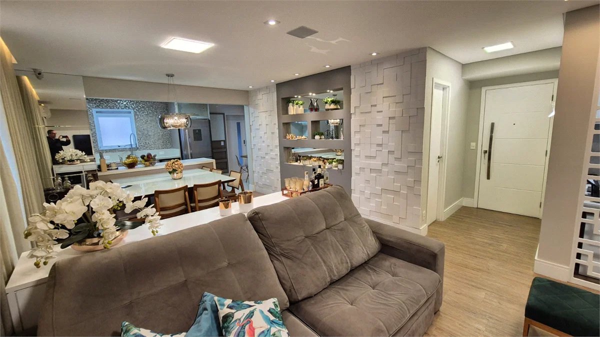 Apartamento à venda com 3 quartos, sendo 1 suíte, em Jardim Arpoador, São Paulo, SP