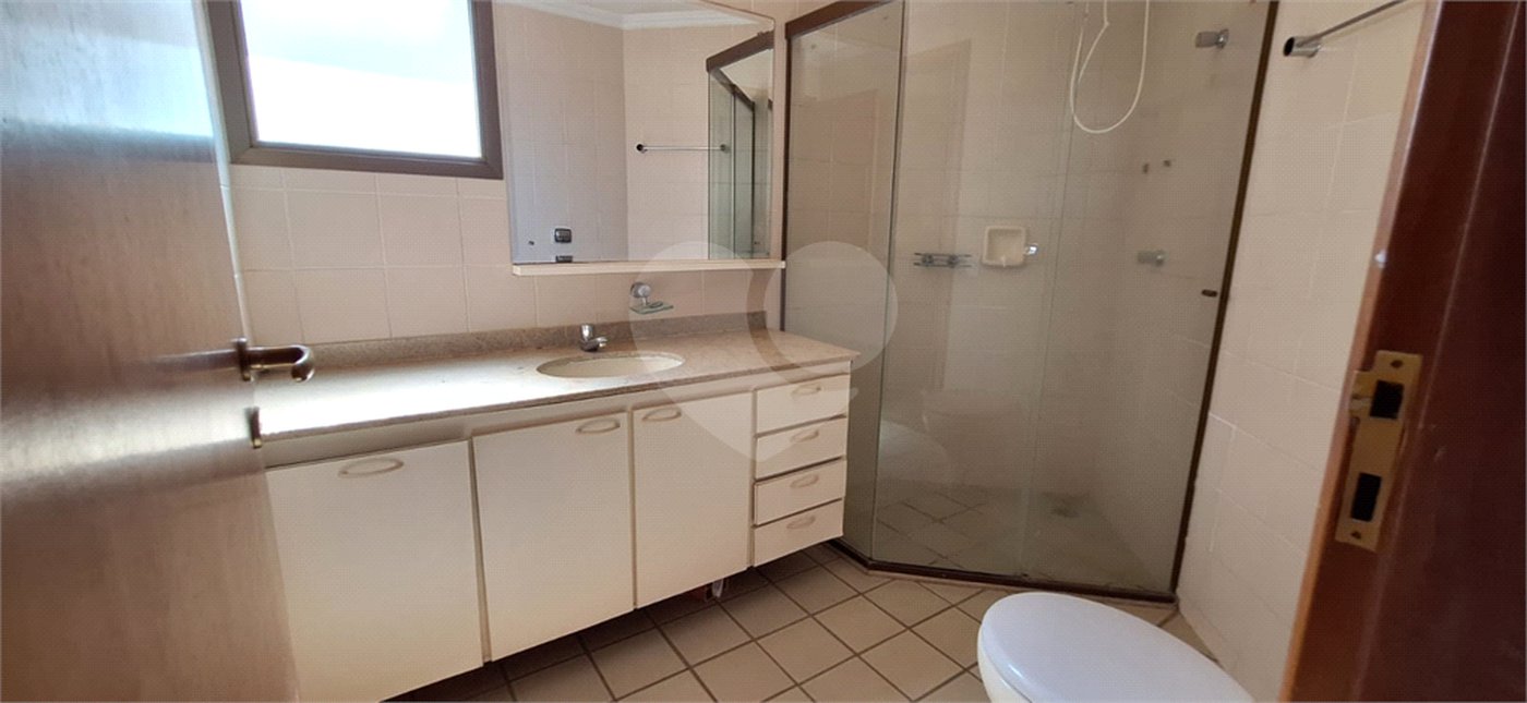 Apartamento à venda com 3 quartos, sendo 1 suíte,  no Centro, Ribeirão Preto, SP
