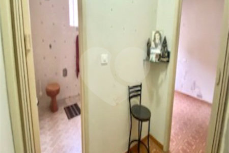 Sobrado à venda com 3 quartos em Água Fria, São Paulo, SP