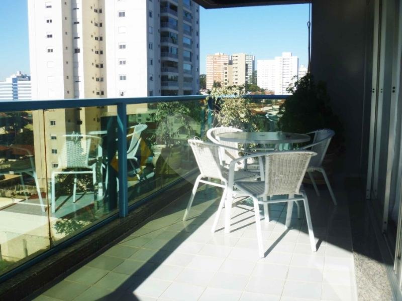 Apartamento à venda com 4 quartos, sendo 1 suíte, em Chácara Santo Antônio (zona Sul), São Paulo, SP