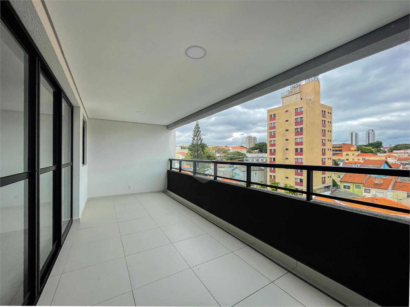 Apartamento - Ipiranga - 3 Suítes / Quartos - 2 Vagas - Depósito - Venda / Compra