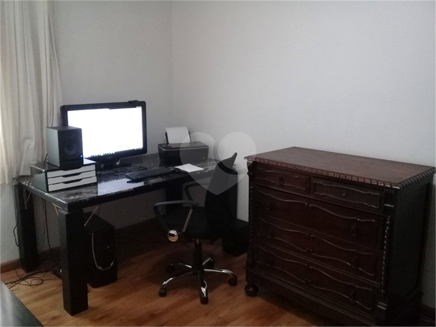 Apartamento 02 dormitórios à venda na Vila Mariana.