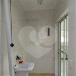 Casa á venda com 230m², 4 dorms, 2 suítes e 4 vagas na Vila Clementino. Estuda permuta.